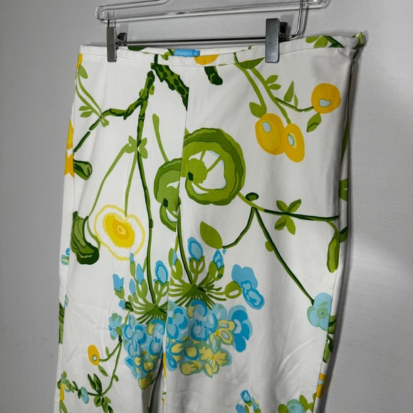 J McLaughlin Women's Size 12 Floral Print Straight Leg Cropped Pants - Picture 3 of 7